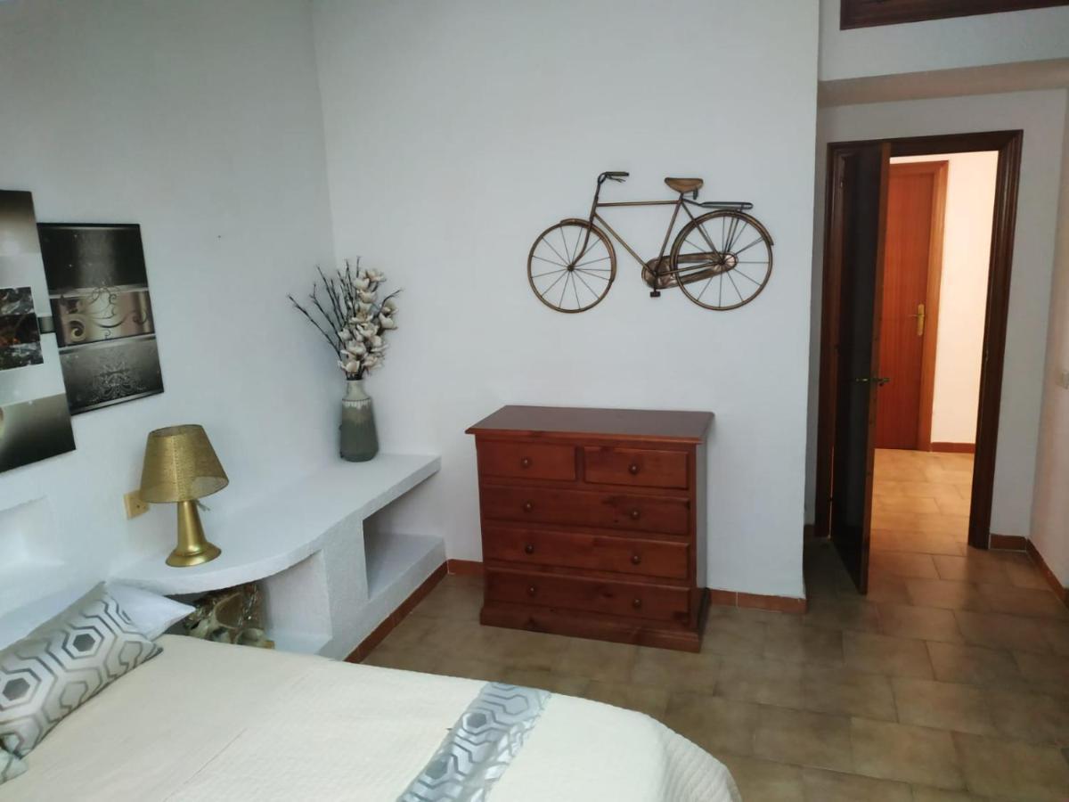 Les Tres Cales Villa Genova מראה חיצוני תמונה