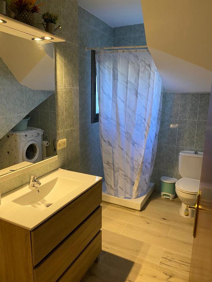 Les Tres Cales Villa Genova מראה חיצוני תמונה